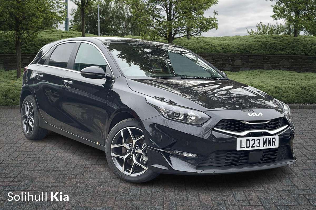 Kia Ceed £14,397 - £26,995