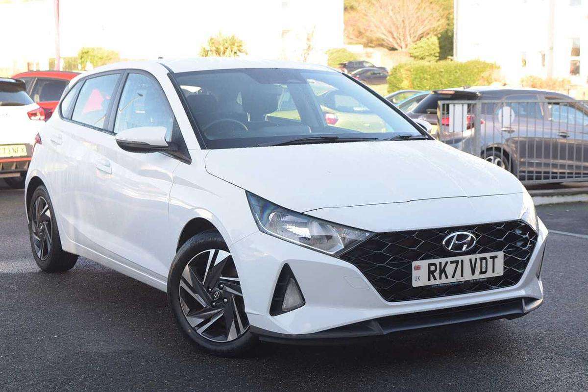 Hyundai I20 £15,399 - £26,695