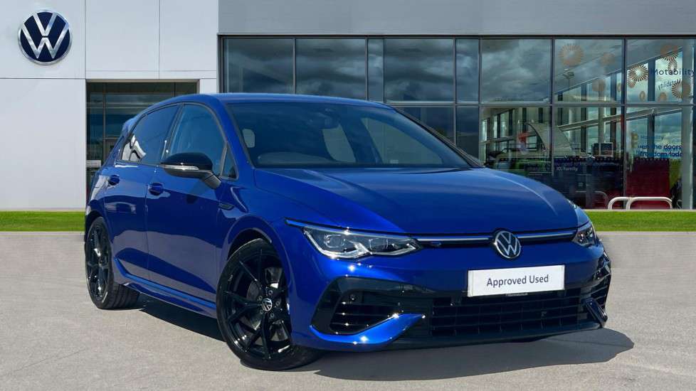 Volkswagen Golf R £36,895 - £48,030