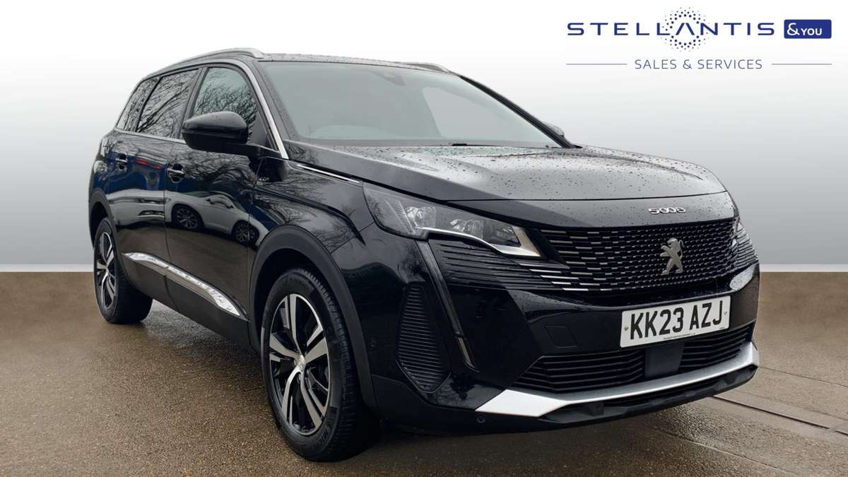 Peugeot 5008 £22,223 - £43,999