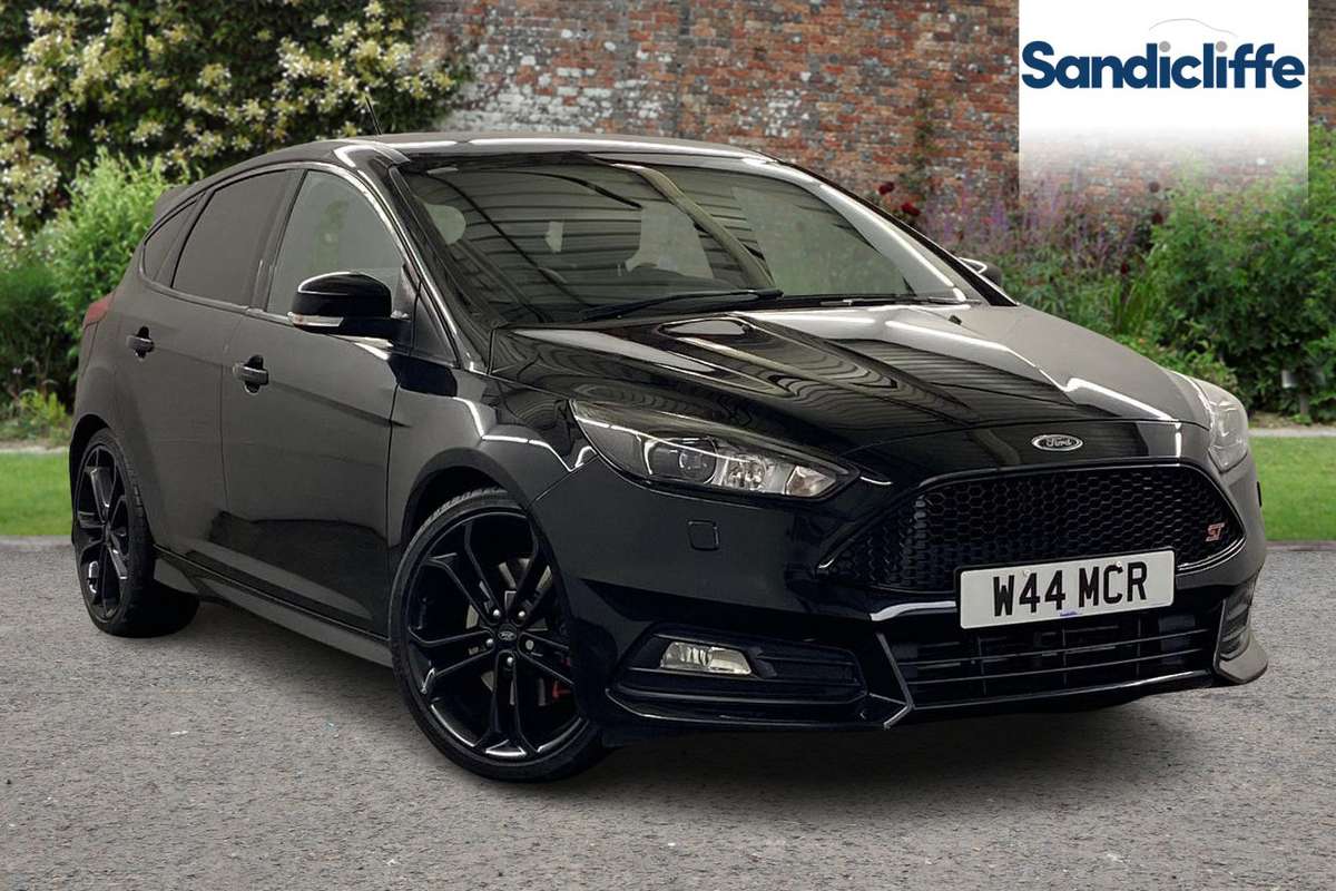 Ford Focus St £26,049 - £32,400