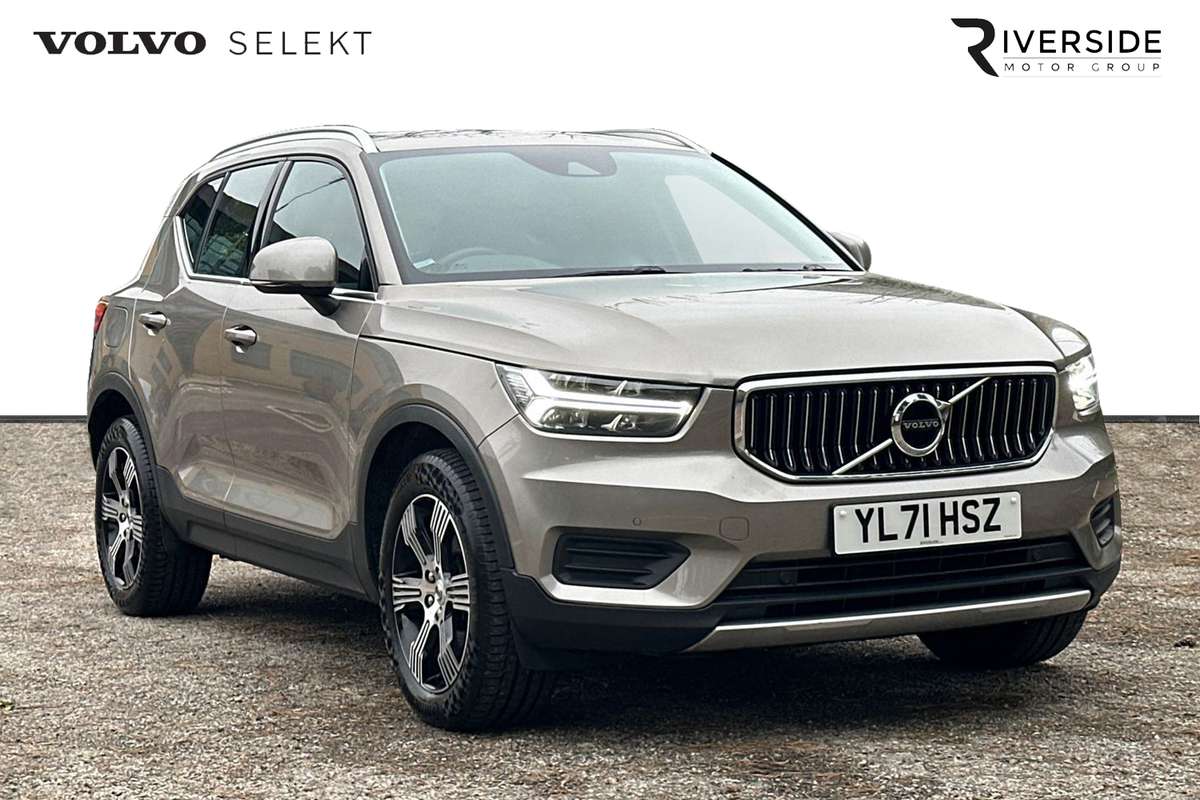 Volvo Xc40 £28,990 - £40,999