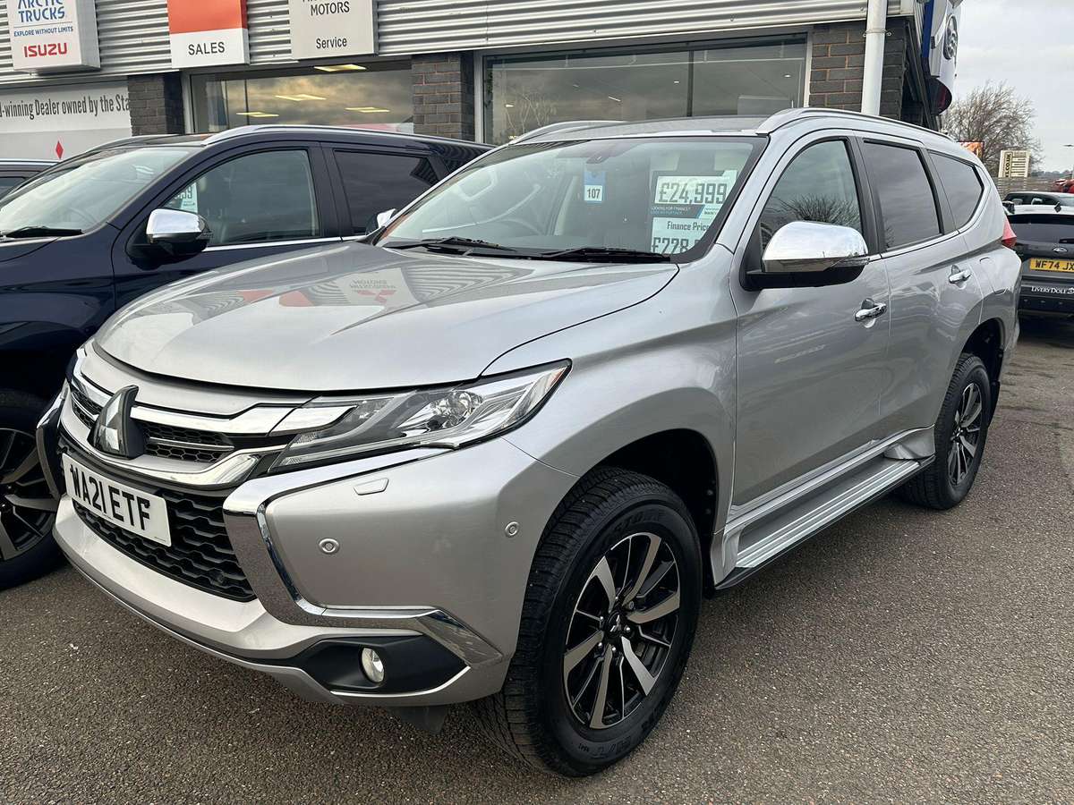 Mitsubishi Shogun Sport £24,499 - £24,999