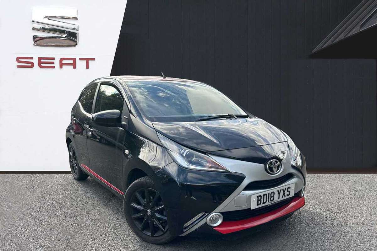 Toyota Aygo £9,399 - £17,950