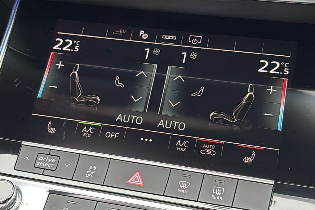 2022 Audi A6 Avant 2.0 50 TFSI e Black Edition