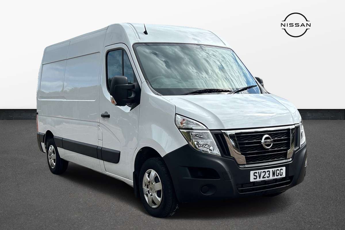 Nissan Interstar £28,200 - £31,192