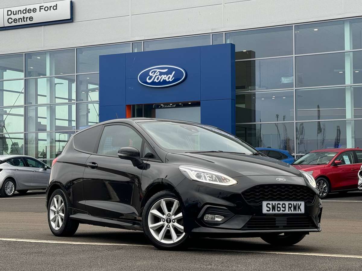 Ford Fiesta Van £13,194 - £14,394