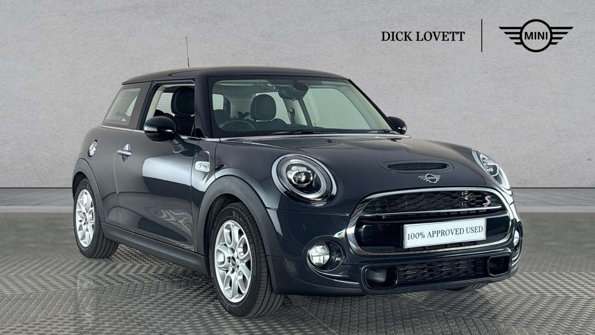 Mini Hatchback £19,571 - £35,990