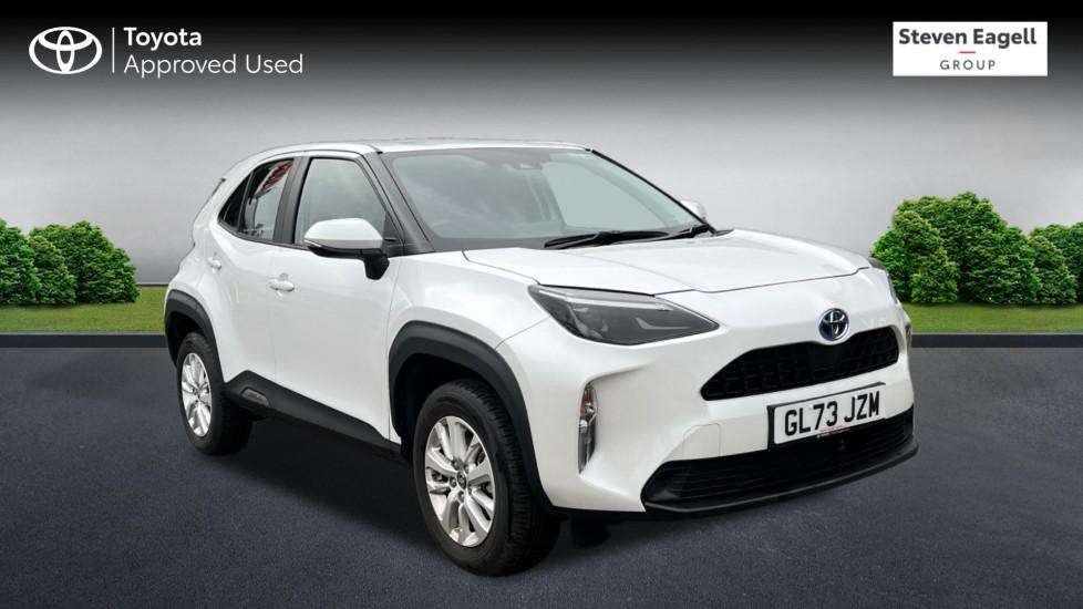 Toyota Yaris Cross £23,976 - £29,180