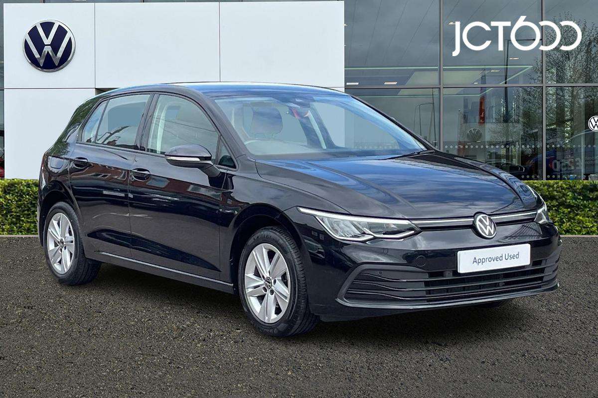 Volkswagen Golf £18,618 - £50,995