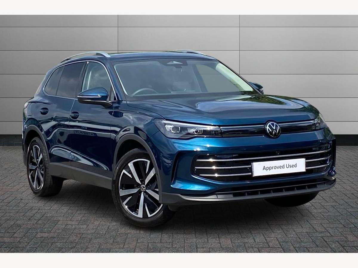 Volkswagen Tiguan £28,295 - £56,500