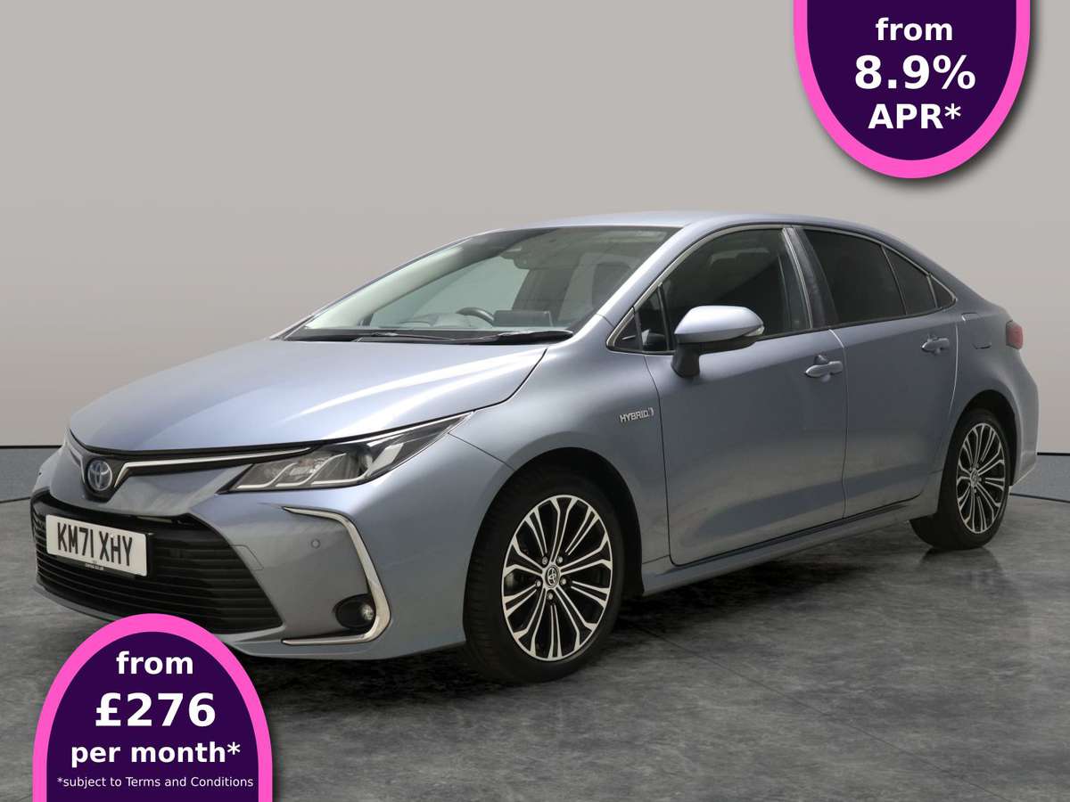 Toyota Corolla Saloon £18,403 - £19,242