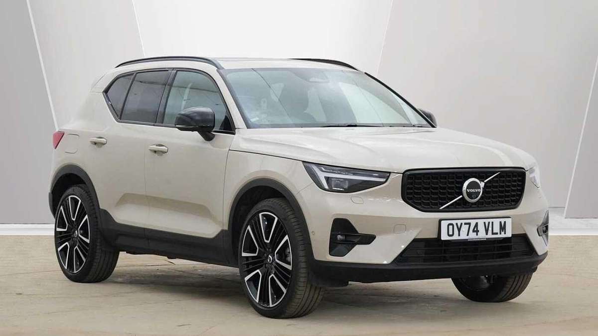 Volvo Xc40 £29,495 - £42,523