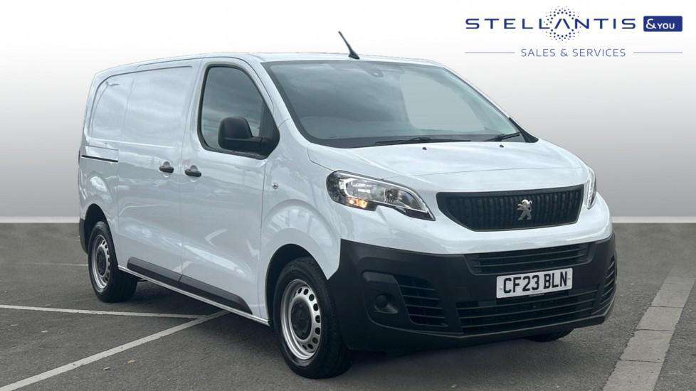 Peugeot Expert £15,588 - £38,750