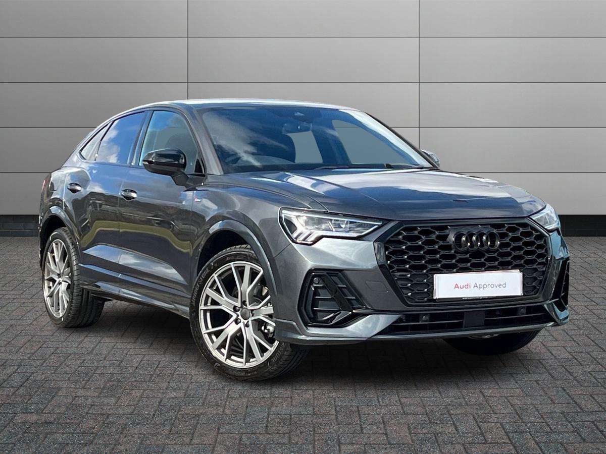 Audi Q3 £31,839 - £46,990