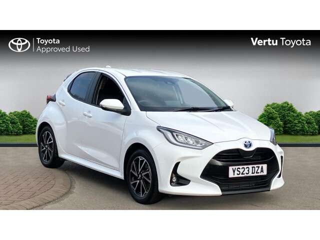Toyota Yaris £17,487 - £36,495