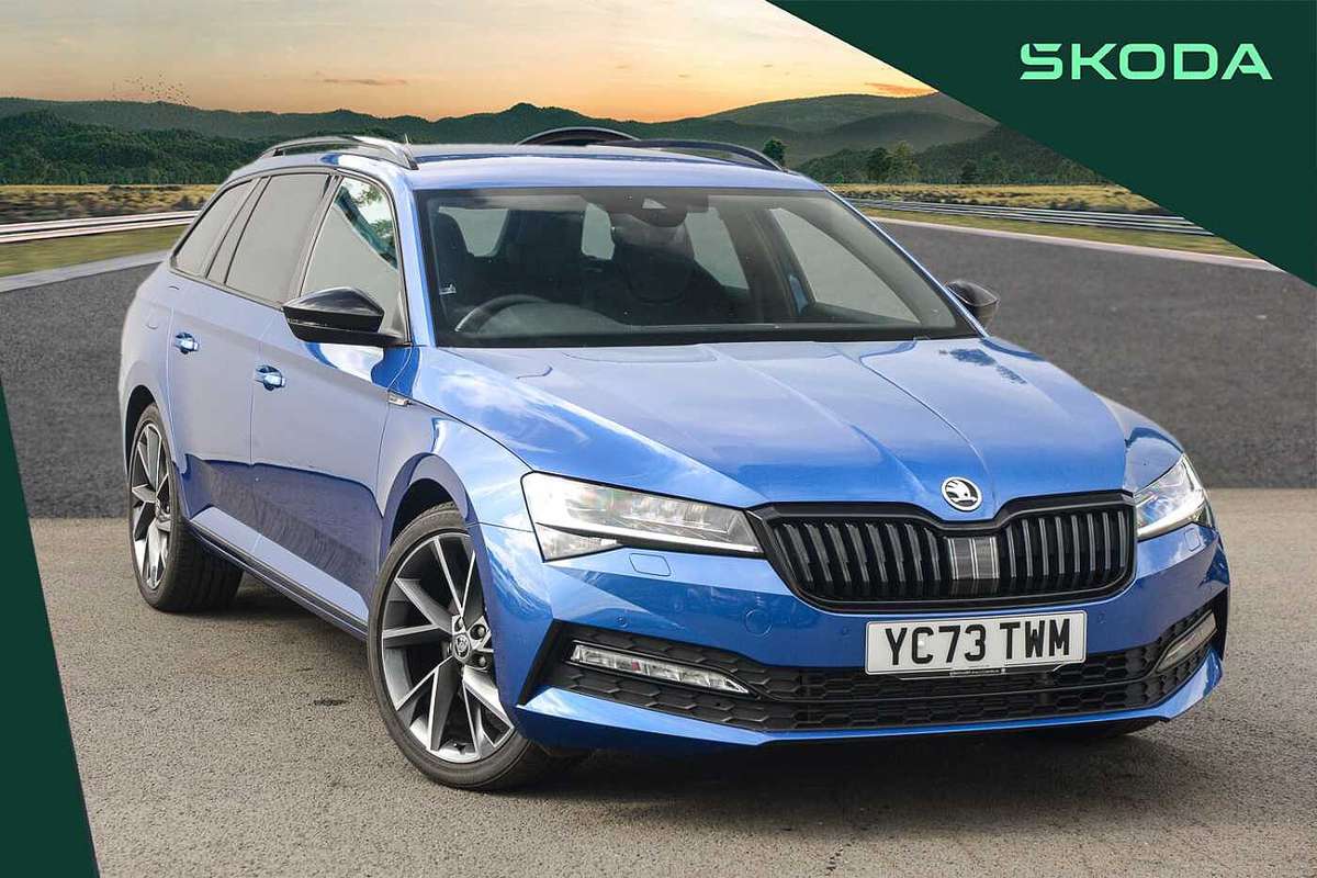 Skoda Superb Estate £27,500 - £41,341