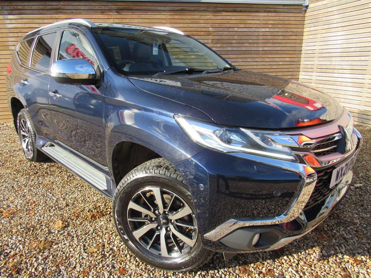 Mitsubishi Shogun Sport £24,494 - £24,999