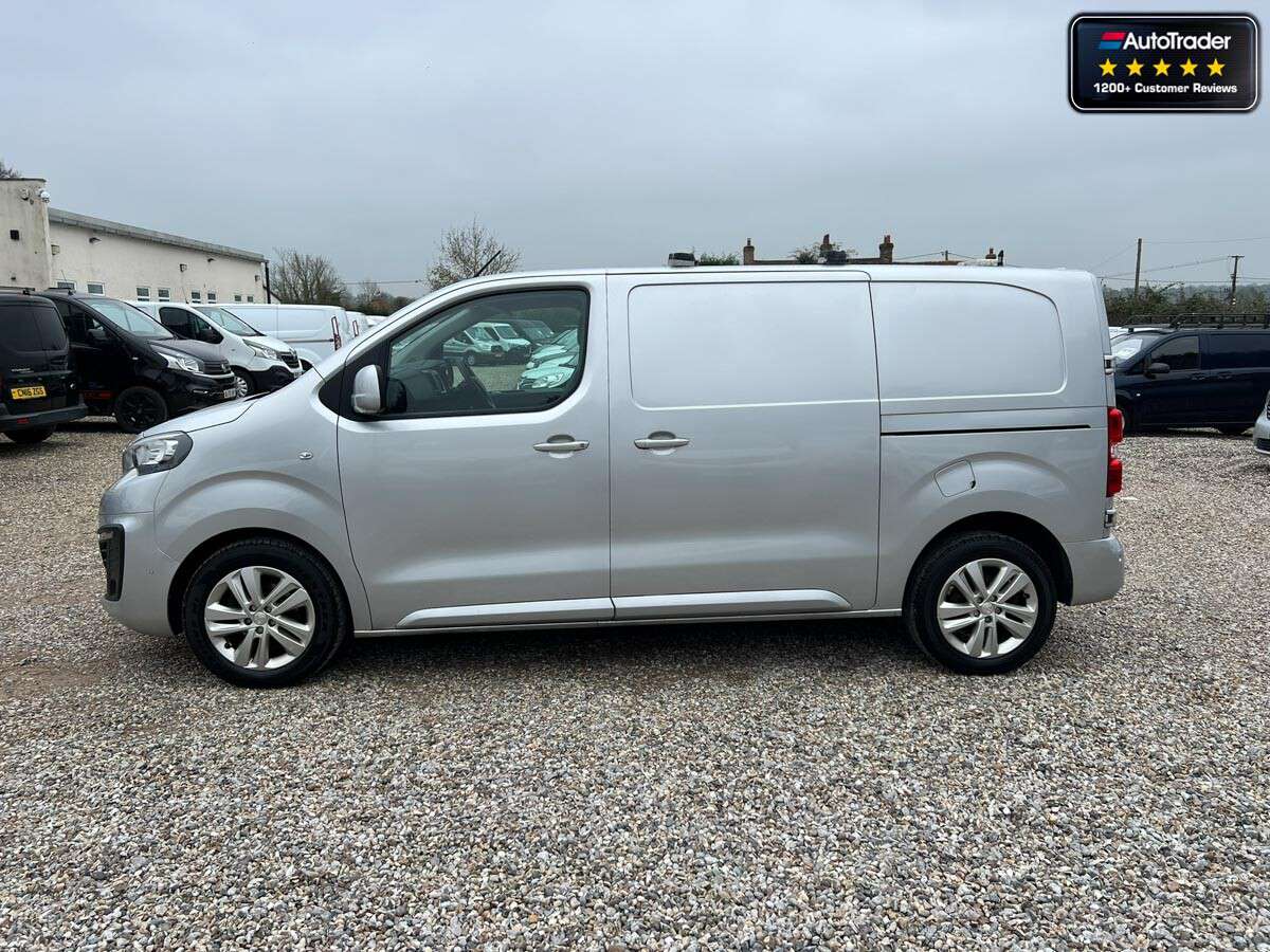 Peugeot Expert £15,594 - £33,112