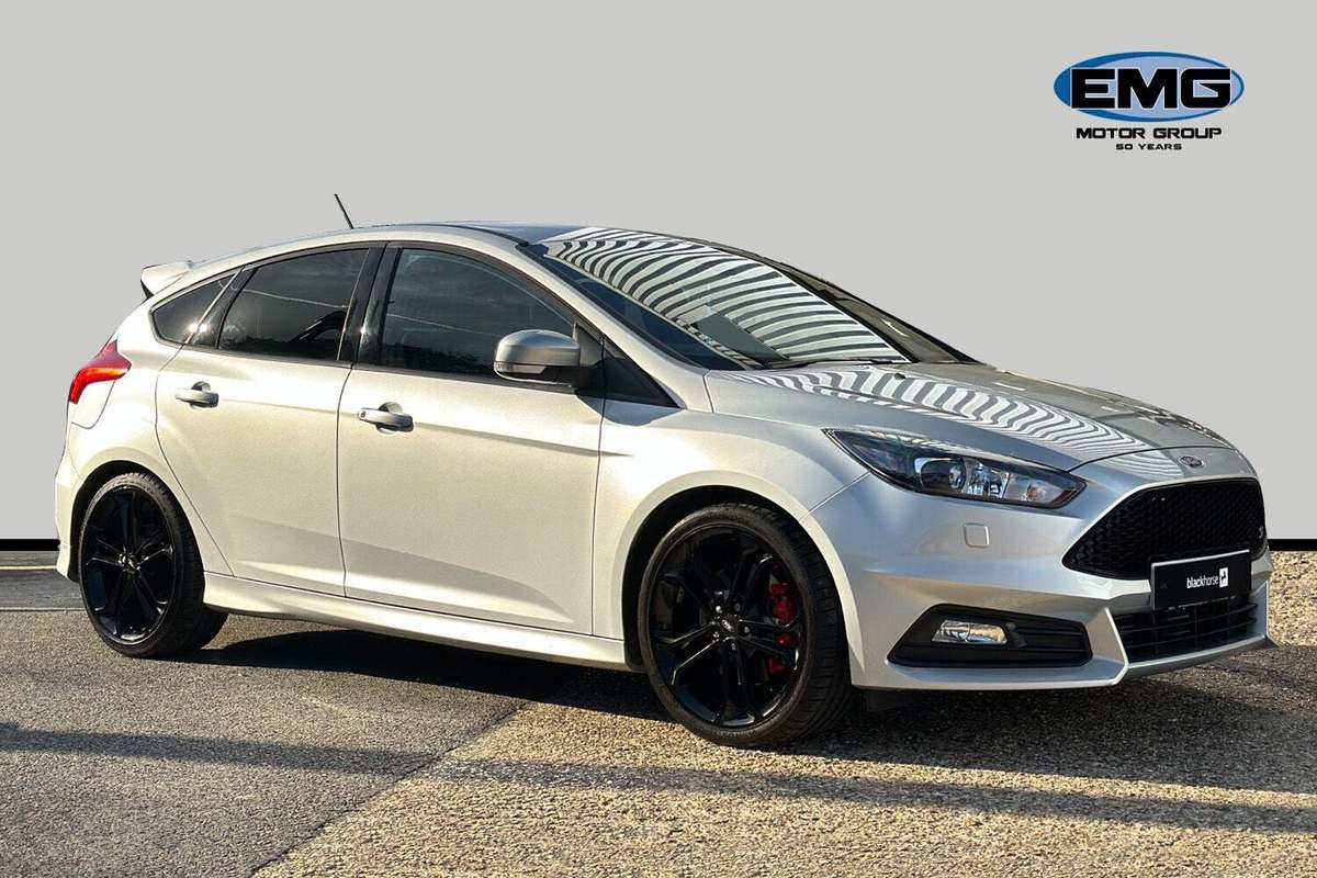 Ford Focus St £27,300 - £30,995