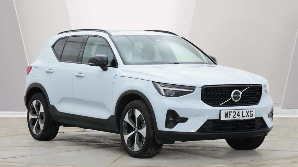 Volvo Xc40 £28,990 - £43,000