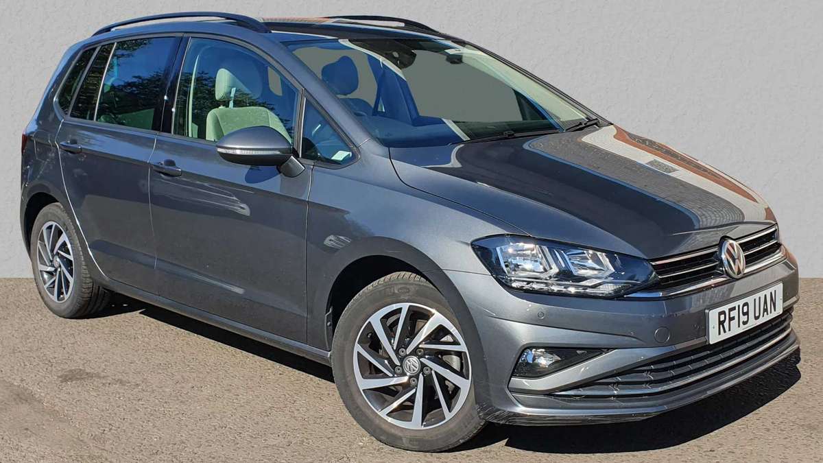 Volkswagen Golf Sv £14,520 - £16,990