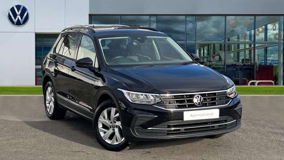 Volkswagen Tiguan £23,799 - £52,999