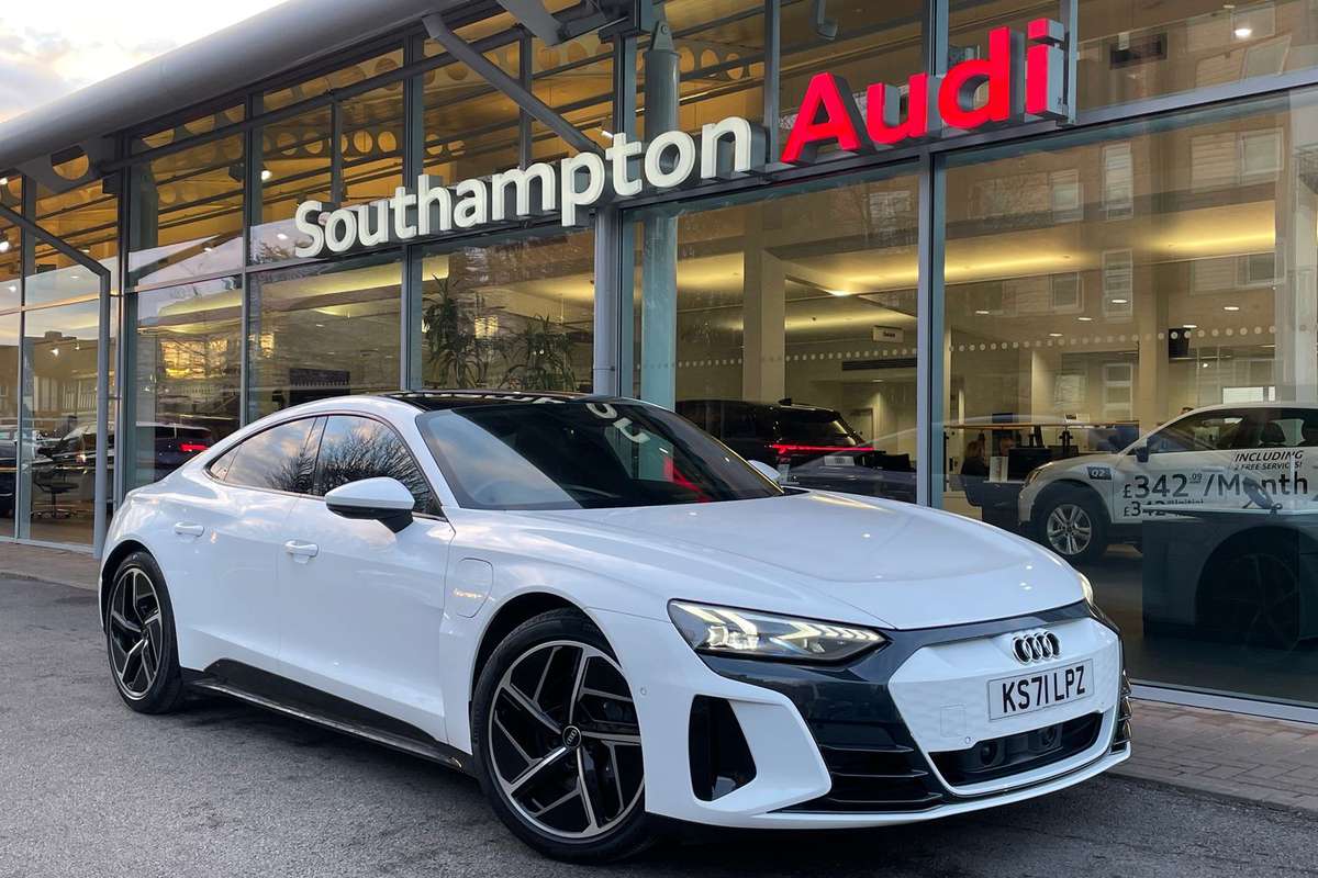 Audi E Tron Gt £50,675 - £59,991