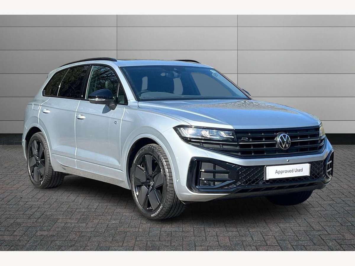 Volkswagen Touareg £45,950 - £115,600