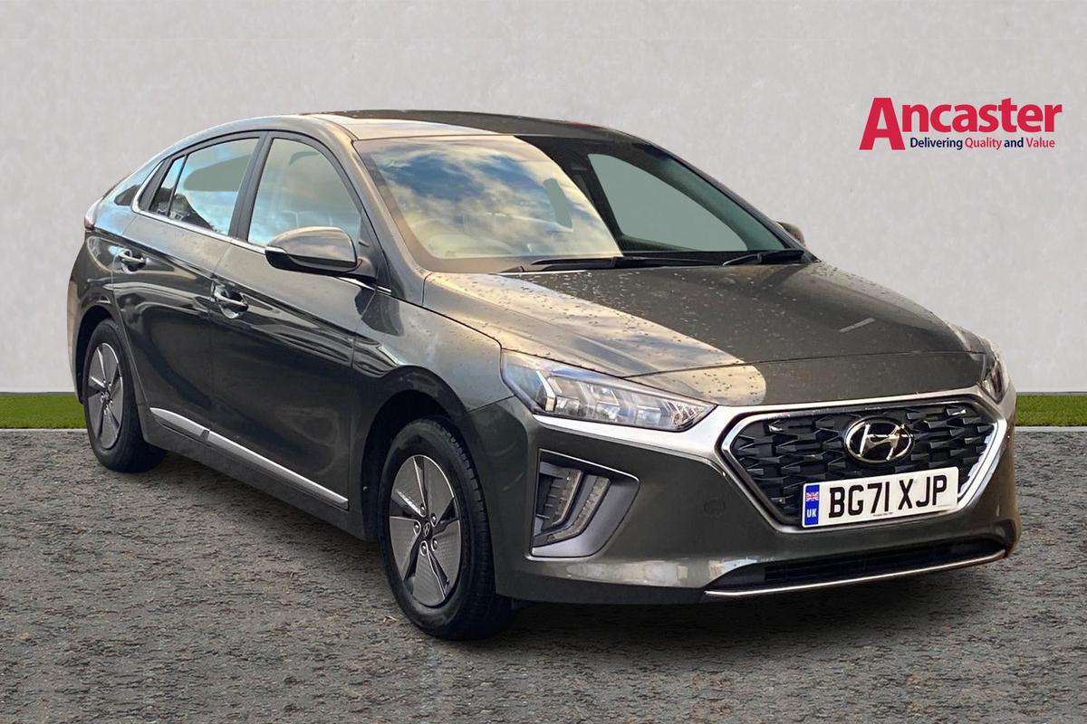 Hyundai Ioniq £15,999 - £22,097