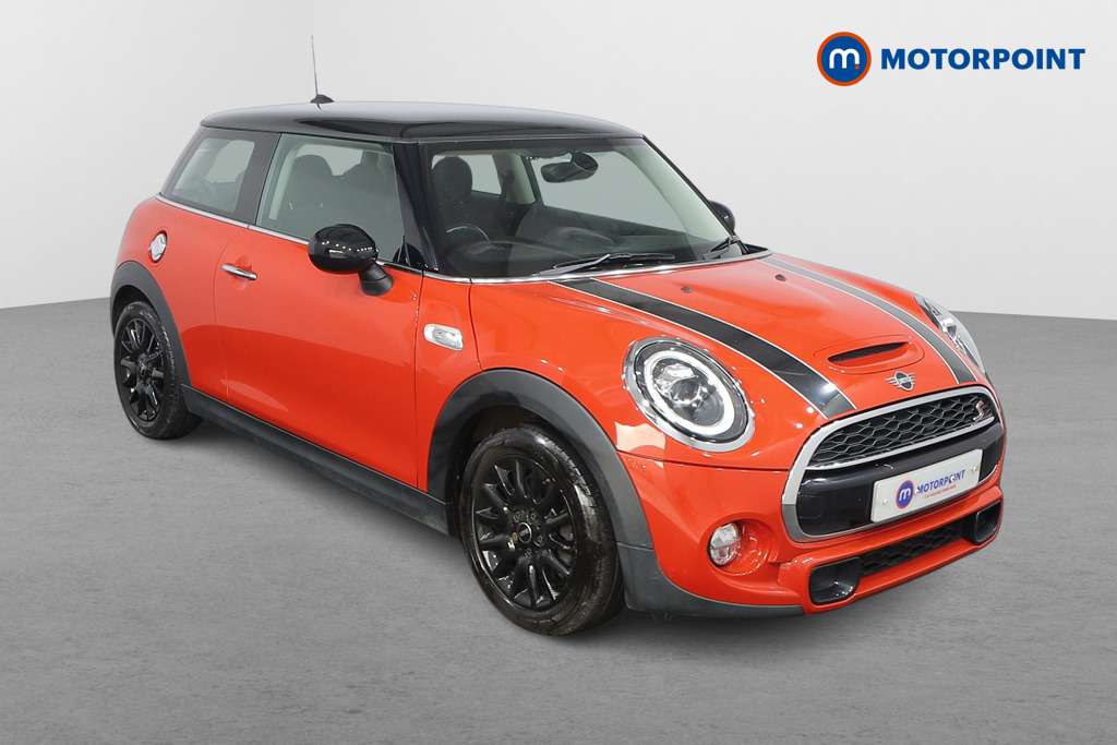 Mini Hatchback £19,399 - £30,299