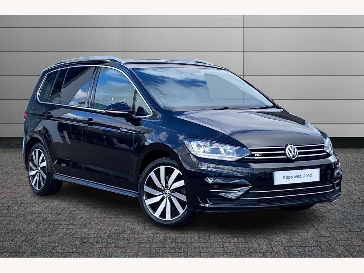 Volkswagen Touran £15,999 - £25,995