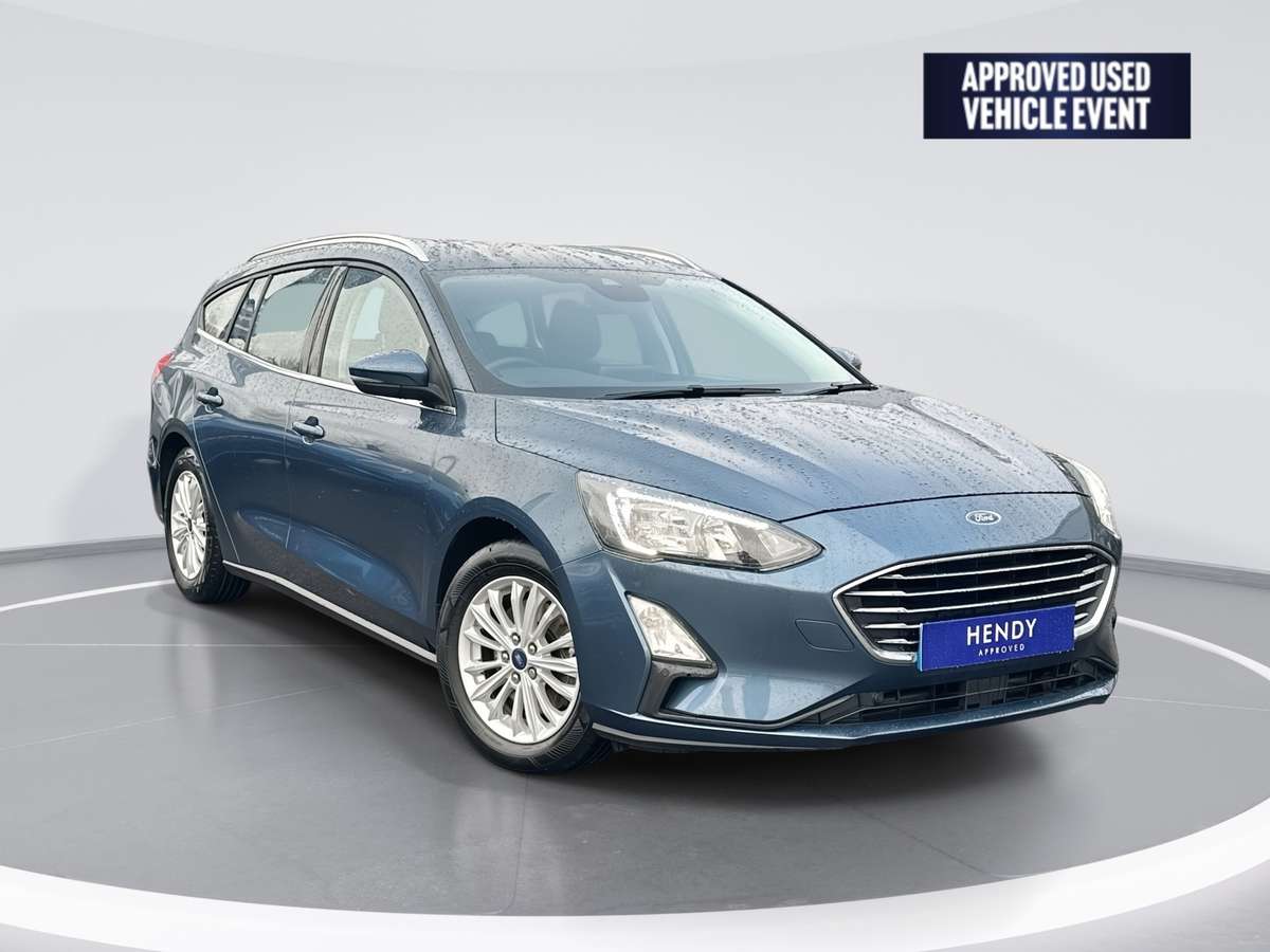 Ford Focus Estate £19,989 - £31,425