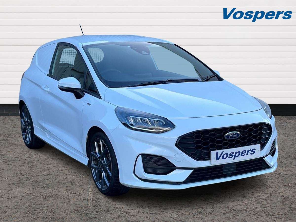 Ford Fiesta Van £14,394 - £16,194