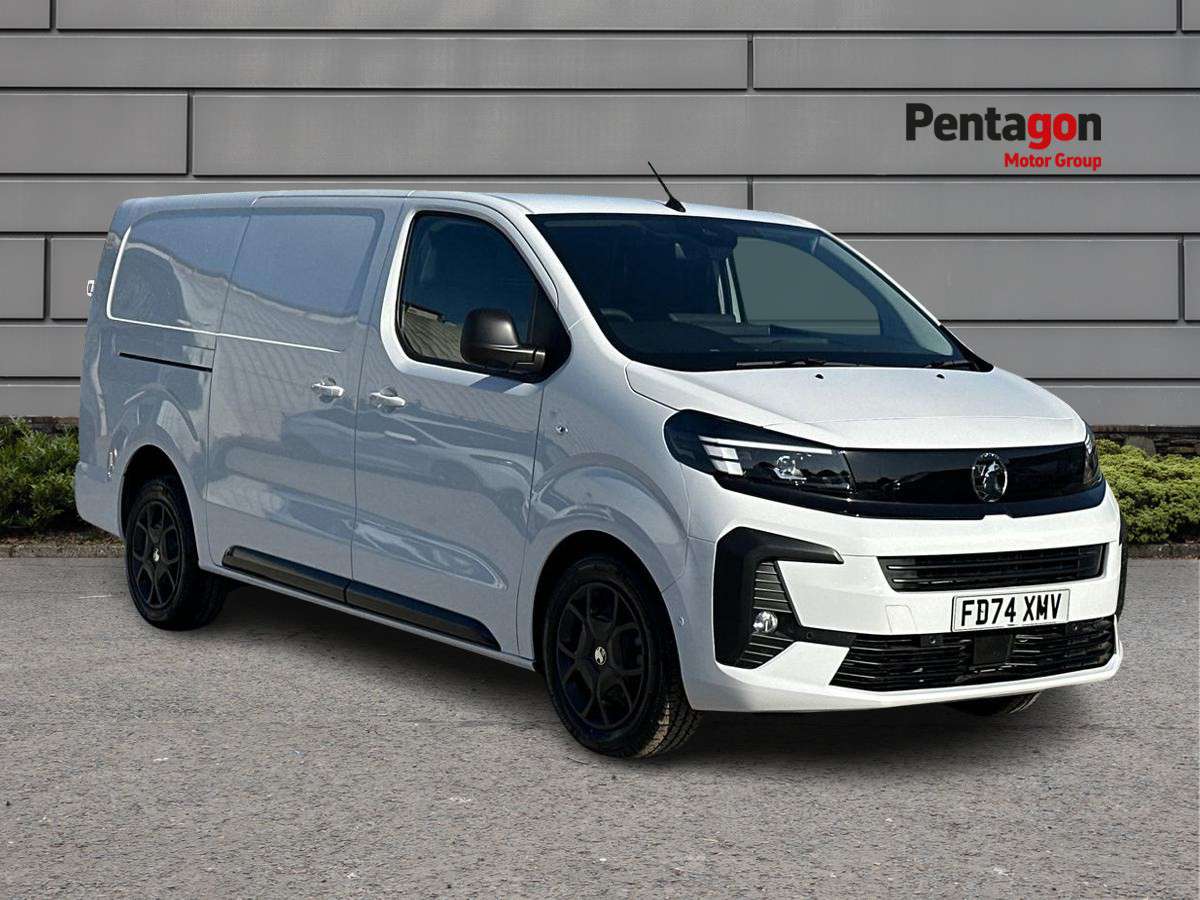 Vivaro car for sale