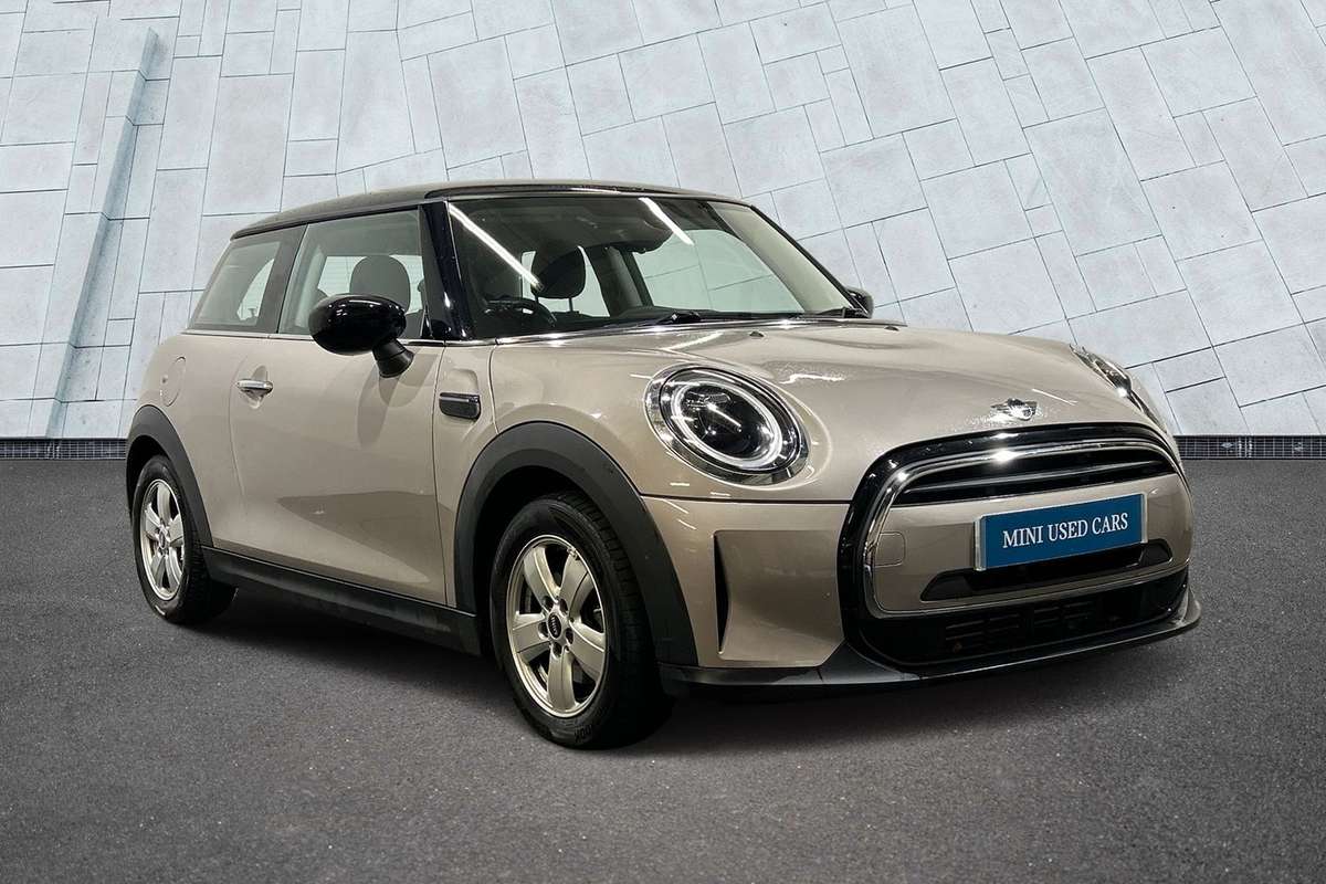 Mini Hatchback £19,399 - £30,299