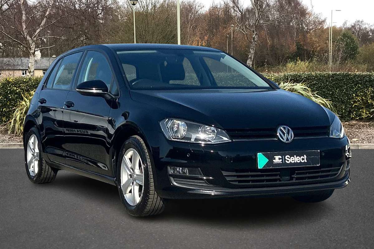 VW Golf Bluemotion