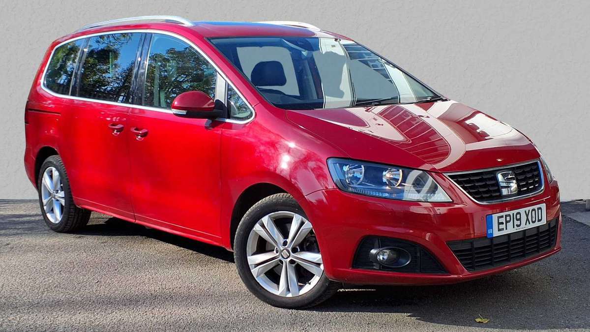 Seat Alhambra £19,700 - £24,495