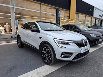 Photo Renault Arkana E-Tech 145 - 22 Techno