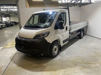Photo Peugeot Boxer PlatCb L4 3.5 Maxi Plateau 140ch S&S Pack Premium Connect 33 000€ht