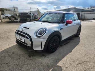 Photo Mini  HATCH 3 PORTES ELECTRIC F56 BEV LCI Hatch 3 Portes Cooper SE 184 ch