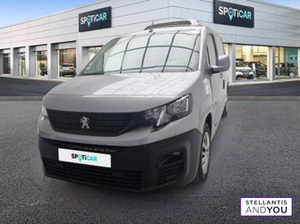 Photo Peugeot Partner FGN FOURGON STANDARD 1000 KG BLUEHDI 100 S&S BVM5 PREMIUM