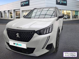 Photo Peugeot 2008 PureTech 130 S&S EAT8 GT