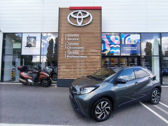 Photo Toyota Aygo X 1.0 VVT-i 72ch Design MY23