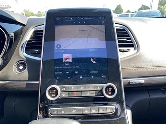 Photo Renault Espace V Blue dCi 200 EDC Initiale Paris