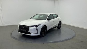 Photo DS 4 Hybride E-Tense 225 EAT8 Performance Line