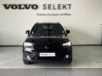 Photo Volvo XC40 B3 163 ch DCT7 Black Edition 5p