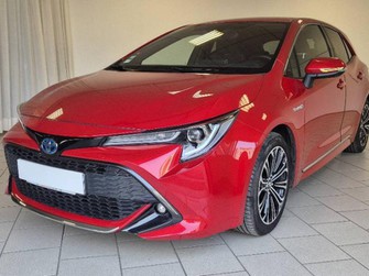 Photo Toyota Corolla 184h Design MY19 + GPS + 4 roues hiver