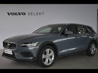 Photo Volvo V60 Cross Country B4 AWD 197ch Pro Geartronic