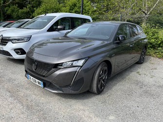 Photo Peugeot 308 SW PHEV 180 e-EAT8 Allure Pack